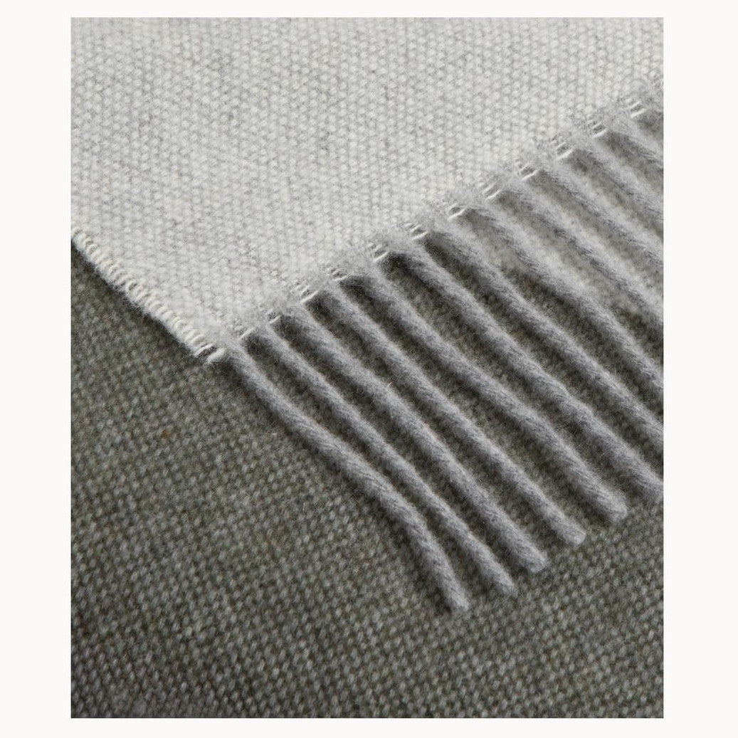 Lira Throw – Plaid in Lana Riciclata e Cashmere