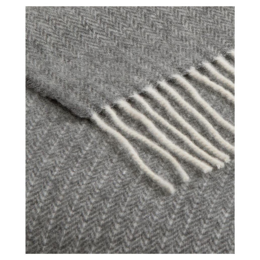 Nitra 100 Throw – Plaid in Lana Riciclata e Cashmere