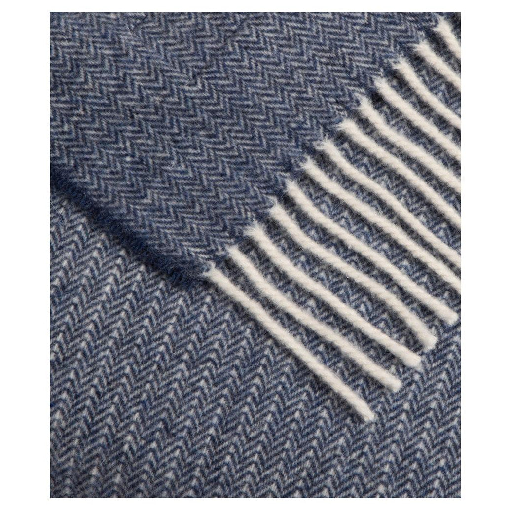 Nitra 100 Throw – Plaid in Lana Riciclata e Cashmere