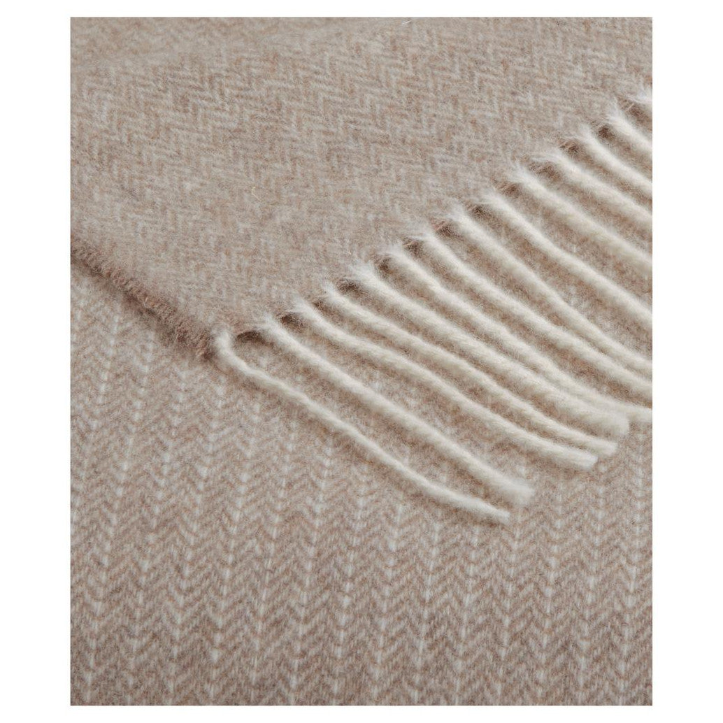 Nitra 100 Throw – Plaid in Lana Riciclata e Cashmere
