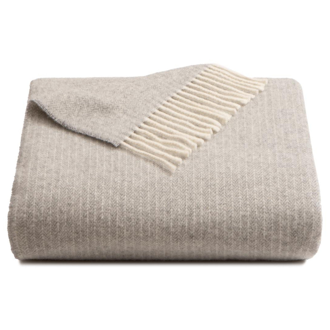 Nitra 100 Throw – Plaid in Lana Riciclata e Cashmere