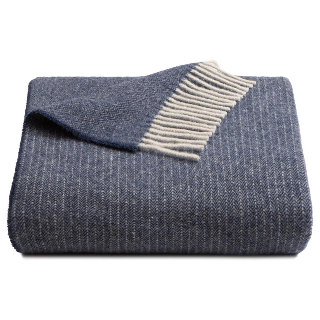 Nitra 100 Throw – Plaid in Lana Riciclata e Cashmere